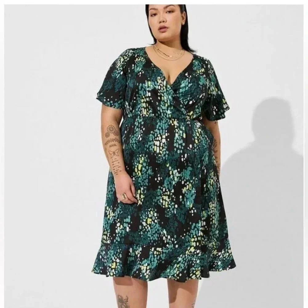 Torrid Womens Midi Wrap Dress Bubble Charm Flutter‎ Sleeve Dotted Navy Green